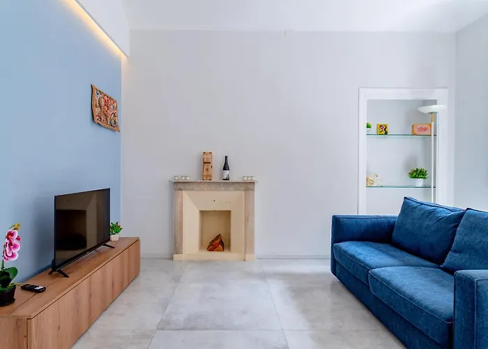 Il Cielo Su By Happyhostorino * Turín