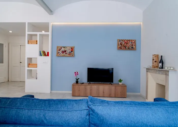 Il Cielo Su By Happyhostorino * Turín